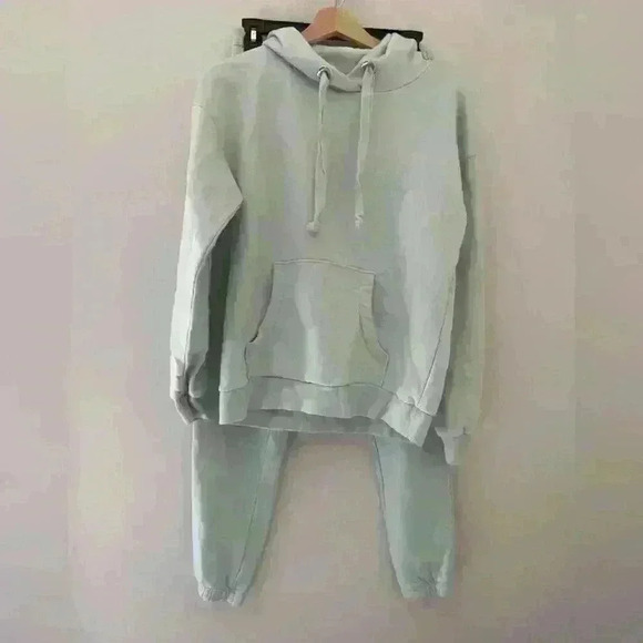 Chelsea Peers Lounge cuffed sweatpants in khaki and hoodie - Picture 5 of 14